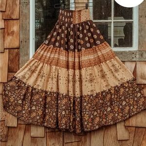 Elegant Floral Maxi Skirt - Brown and Cream